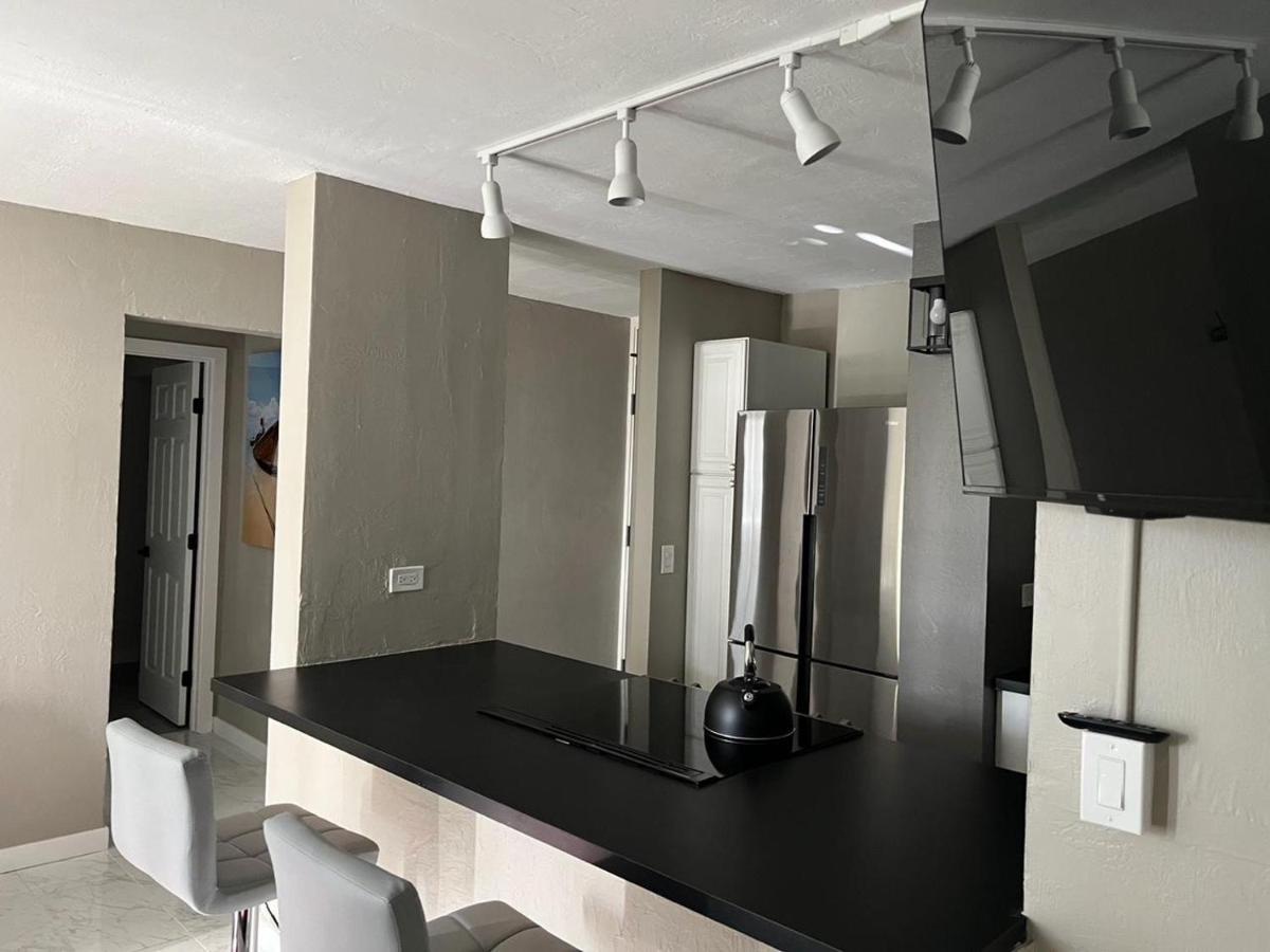 Stunning Views Best Location In Hilo 2Br Modern Condo ภายนอก รูปภาพ